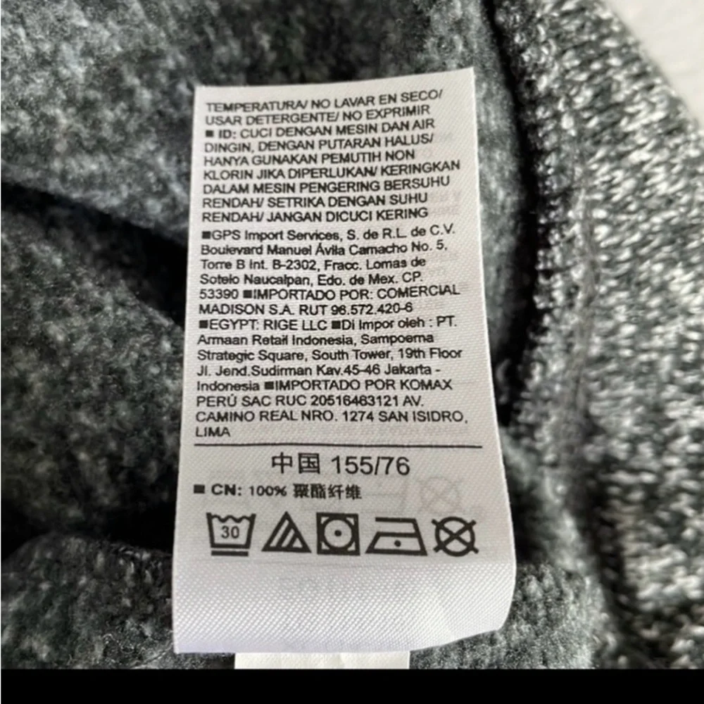 Old Navy fleece quarter zip  gray & black sweatshirt  Boys XL 14-16